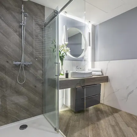24 Premium Old Town Daire *